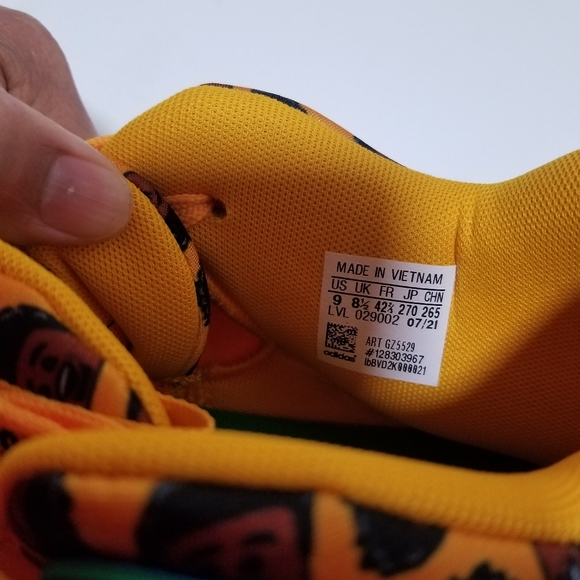 New Adidas x D.O.N issue 3 size 10 basketball yellow with green and blue - Picture 7 of 10
